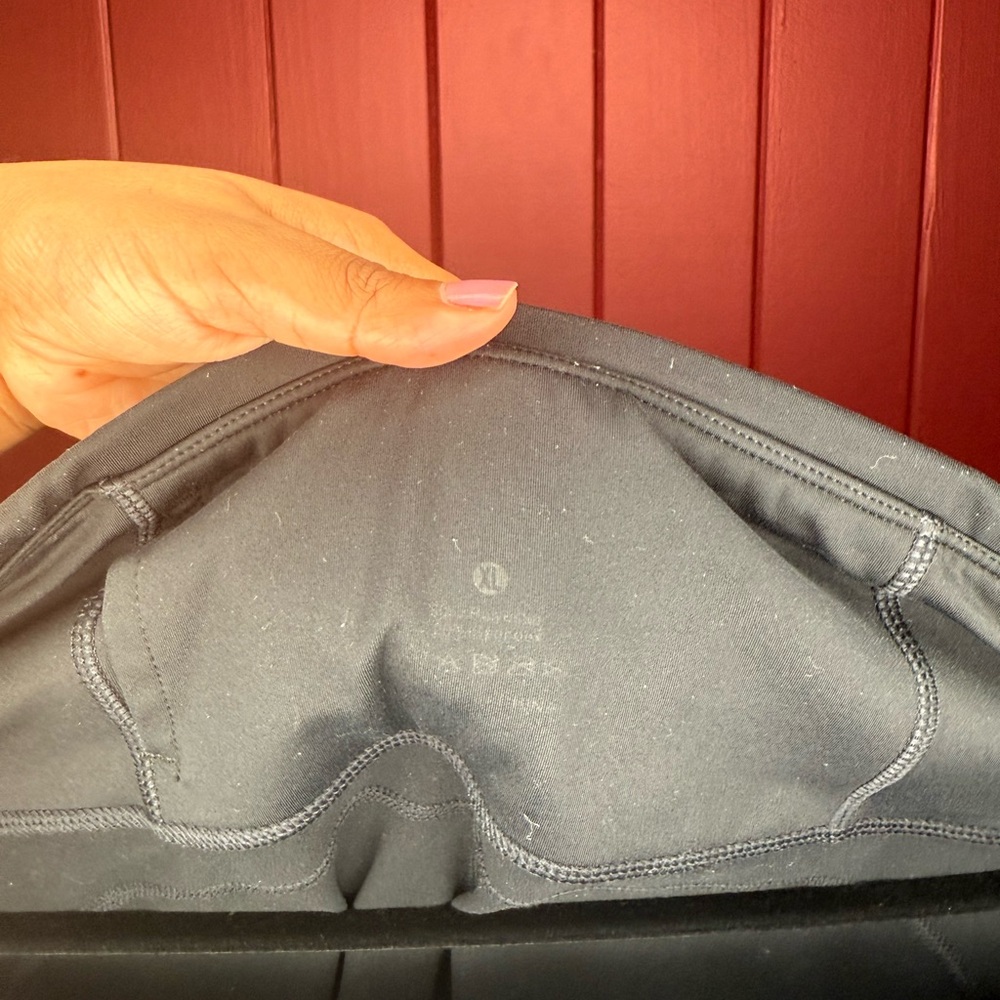 Athleta Black High Rise Leggings with Pockets - XL - Picture 4 of 5